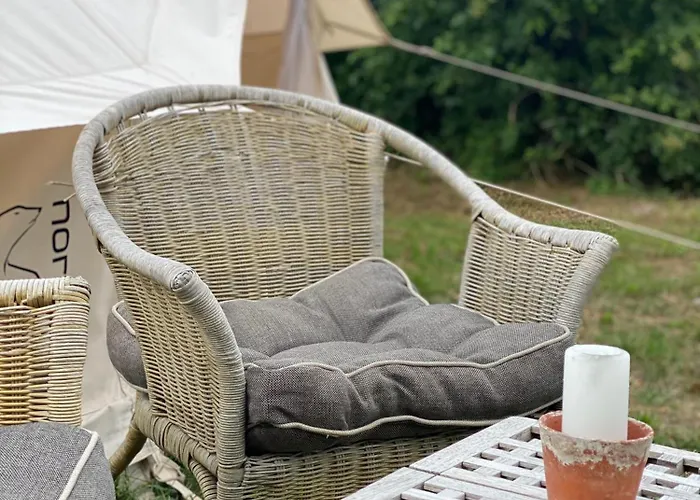 럭셔리텐트 Romantic Glamping In The Forest Near A Sandy